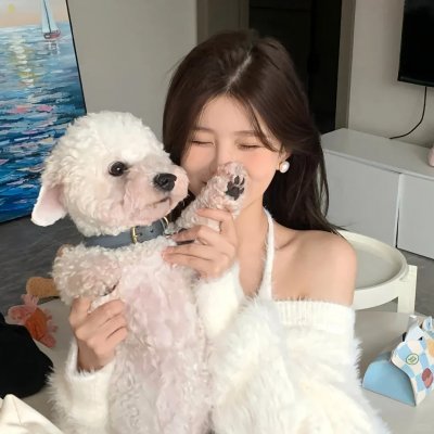 窗外有蓝天