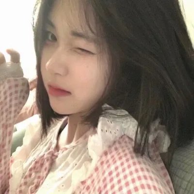 镜中影